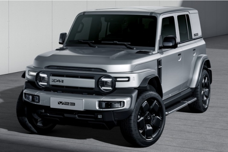 Theo đó, iCar V23 2025 mới là mẫu SUV cỡ nhỏ mang phong cách off-road do Chery hợp tác với công ty con của Xiaomi sản xuất. Mẫu xe này dự kiến sẽ có mặt trên thị trường trong năm nay, với mức giá khởi điểm là 119.800 NDT (tương đương 414,5 triệu đồng).