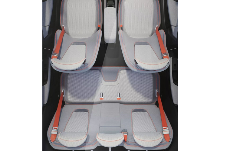 Các tính năng đáng chú ý khác trên Skoda Epiq bao gồm: vô lăng hai chấu tương lai tích hợp nút bấm, cửa gió điều hòa siêu mỏng, chìa khóa kỹ thuật số di động và ngăn chứa sạc không dây nằm bên dưới cụm nút bấm vật lý trên bảng điều khiển trung tâm.