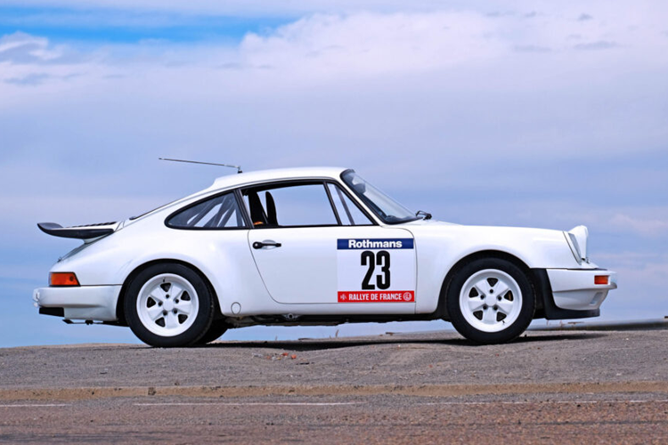 Porsche sản xuất 20 chiếc SC/RS vào năm 1984 cùng với một chiếc cho chính hãng đang được trưng bày tại bảo tàng của hãng. Những chiếc này từng được chế tạo phục vụ cho việc tham gia các giải đua bao gồm 5 chiếc cho đội Rothmans và 15 chiếc cho các khách hàng khác.