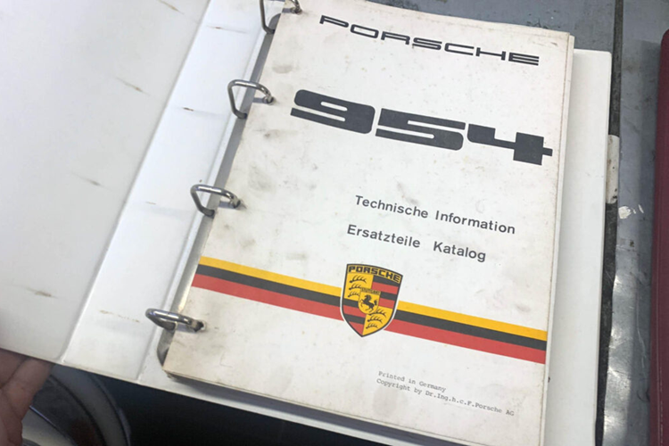Với nâng cấp này, mẫu xe có thể tăng tốc từ 0 – 96 km/h chỉ trong vòng 5 giây và tăng tốc 0 – 160 km/h trong vòng chưa đầy 12 giây.