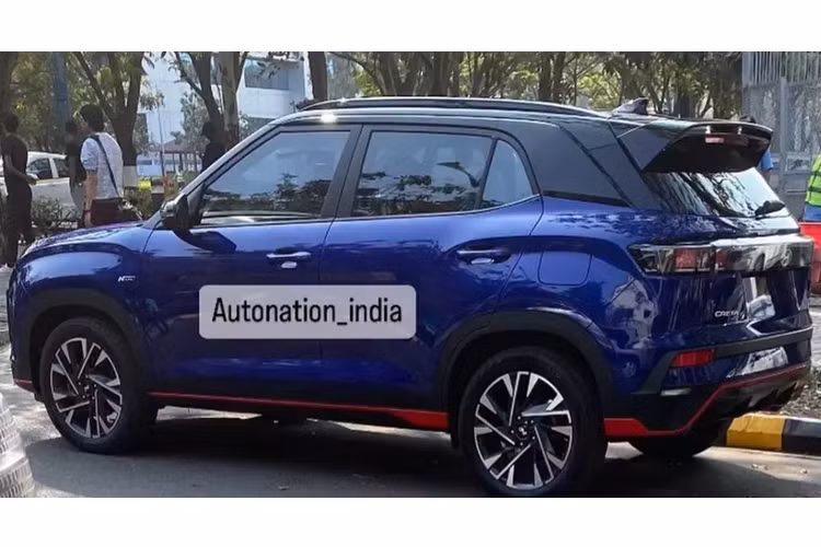 "Trái tim" của Hyundai Creta N Line 2024 tại Ấn Độ là động cơ xăng 4 xi-lanh, tăng áp, dung tích 1.5L mới, cho công suất tối đa 160 mã lực. Động cơ đi kèm với hộp số sàn hoặc hộp số tự động ly hợp kép 7 cấp.