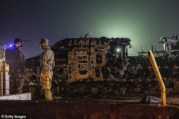 Hinh anh soc tai hien truong may bay no tung khi cat canh o Philippines-Hinh-2