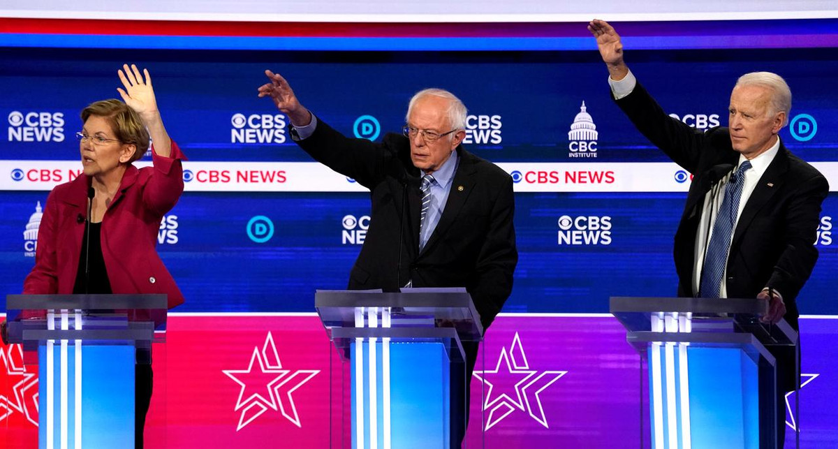 Để được đại diện cho đảng ra tranh cử tổng thống, ứng viên Đảng Dân chủ phải nhận được ít nhất 1.991 phiếu đại biểu.