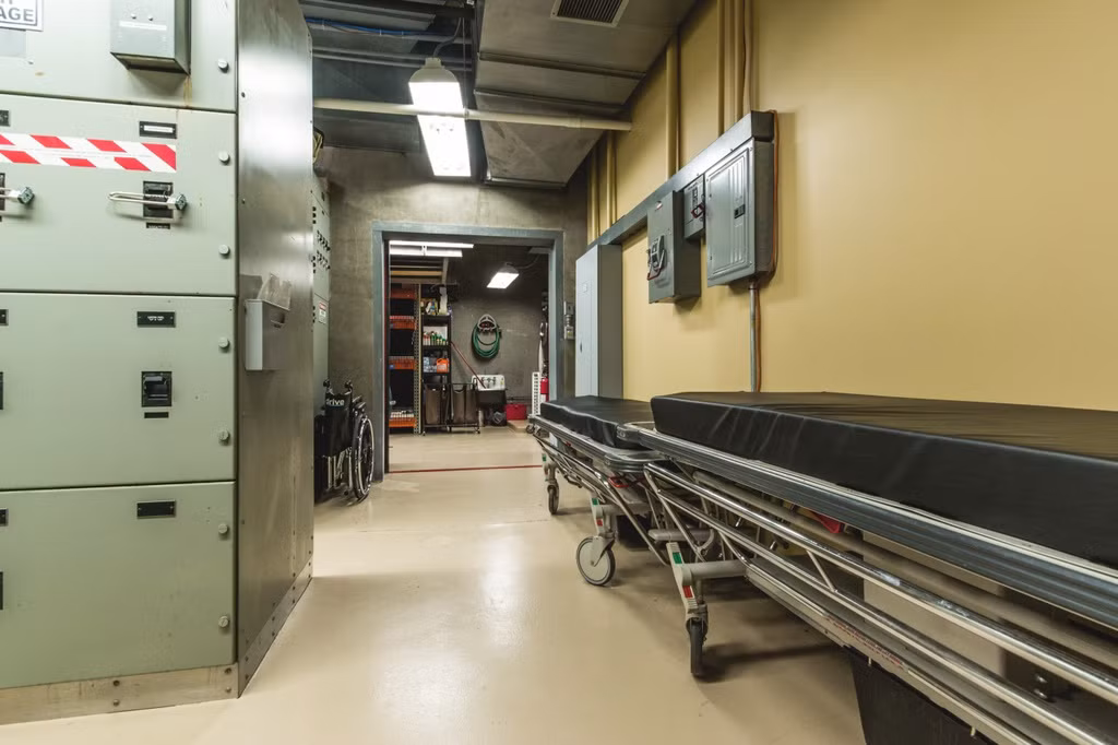 Kinh ngac ben trong ham tru an Covid-19 duoc gioi sieu giau san don-Hinh-11