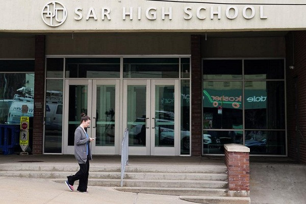 Cuoc song nguoi dan My ra sao khi dich COVID-19 bung phat?-Hinh-2