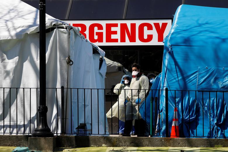 Một trung tâm xét nghiệm cho người dân được thiết lập ở Queens, New York, ngày 27/3.