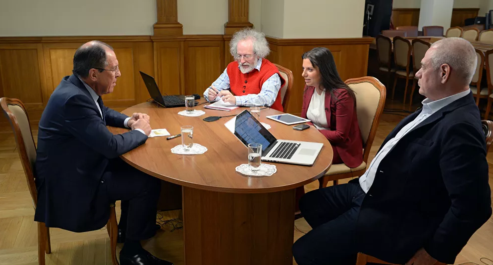 Ông Lavrov trong một cuộc phỏng vấn trực tiếp với các Đài phát thanh Echo of Moscow, Sputnik và Govorit Moskva.