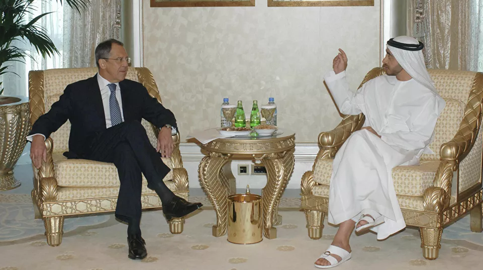 Ông Lavrov hội đàm với Ngoại trưởng UAE Sheikh Abdullah bin Zayed bin Sultan Al Nahyan tại Abu Dhabi.