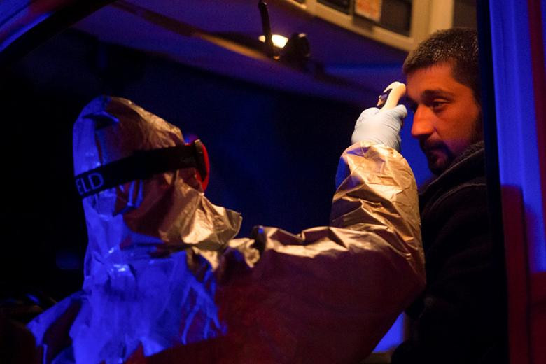 Chau Au “quay cuong” doi pho dai dich Covid-19 nhu the nao?