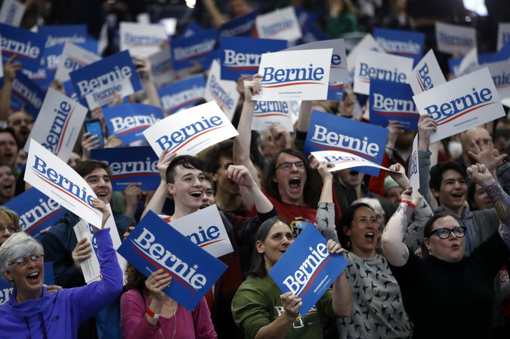 Ứng viên 78 tuổi Bernie Sanders có sức hút lớn với cử tri trẻ ở Mỹ. Ảnh: AP.