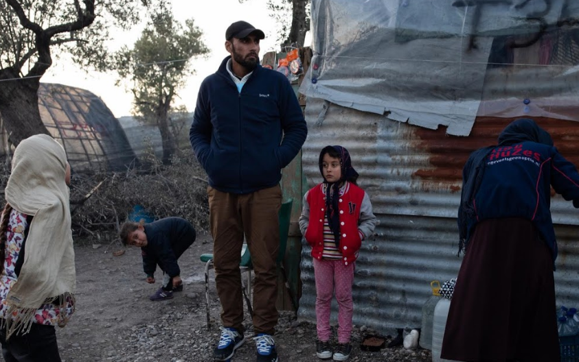 Vợ chồng anh cũng không dám để ba cô con gái Farima, 9 tuổi, Parisa, 6 tuổi, và Marjian, 3 tuổi, ra khỏi nơi trú ẩn một mình, vì sợ rằng chúng sẽ bị tấn công hoặc bắt cóc.