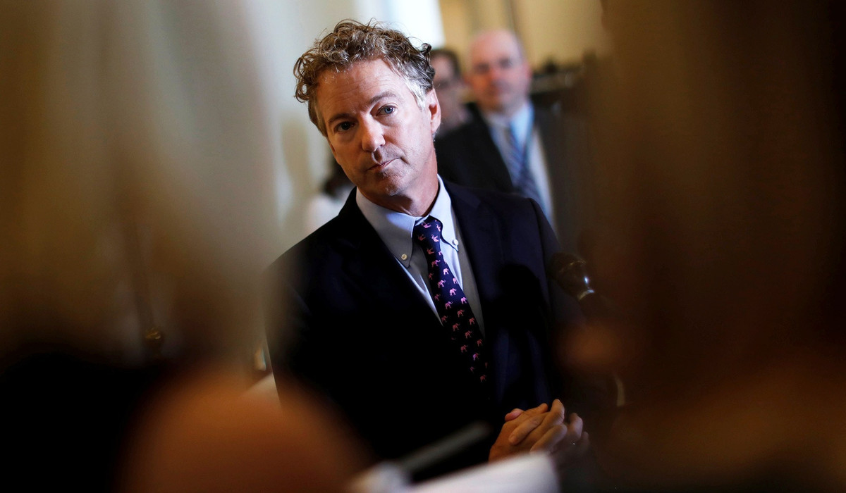 Ông bắt đầu hành nghề nhãn khoa vào năm 1993 tại Bowling Green, Kentucky, và mở phòng khám riêng vào tháng 12/2007. Ảnh: NR.