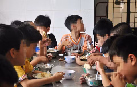 Vụ hành hạ trẻ HIV: 