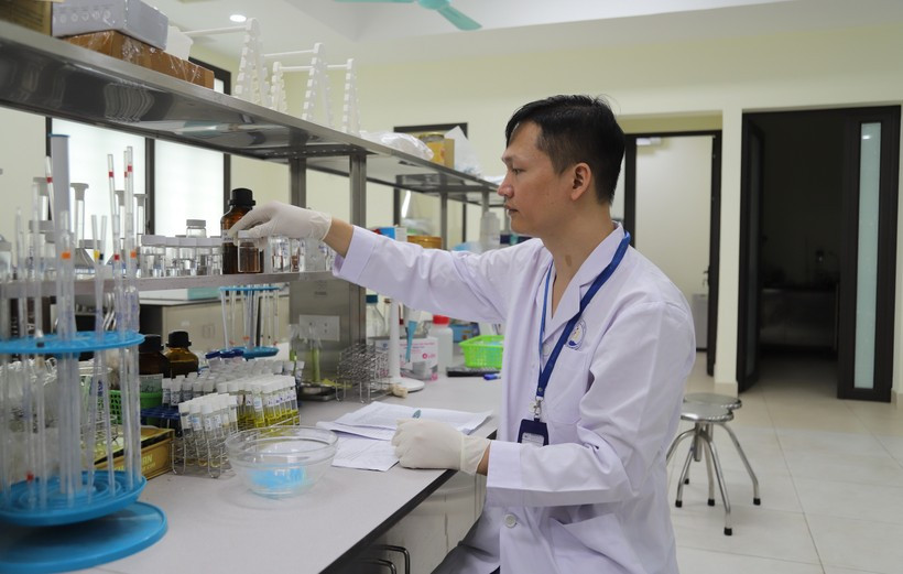 Giang vien tre so huu 'bo suu tap' cac cong trinh nghien cuu-Hinh-2