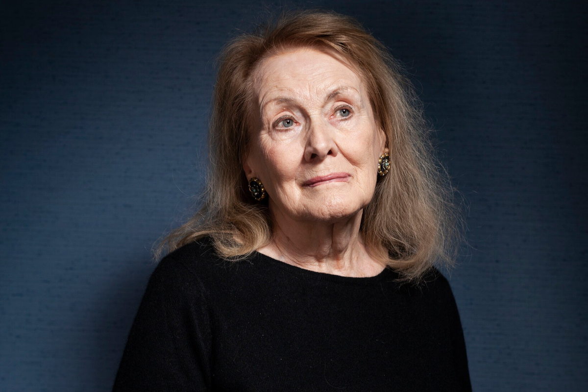 Chu nhan Nobel van hoc 2022: Toi doc sach moi noi, song voi tung trang sach