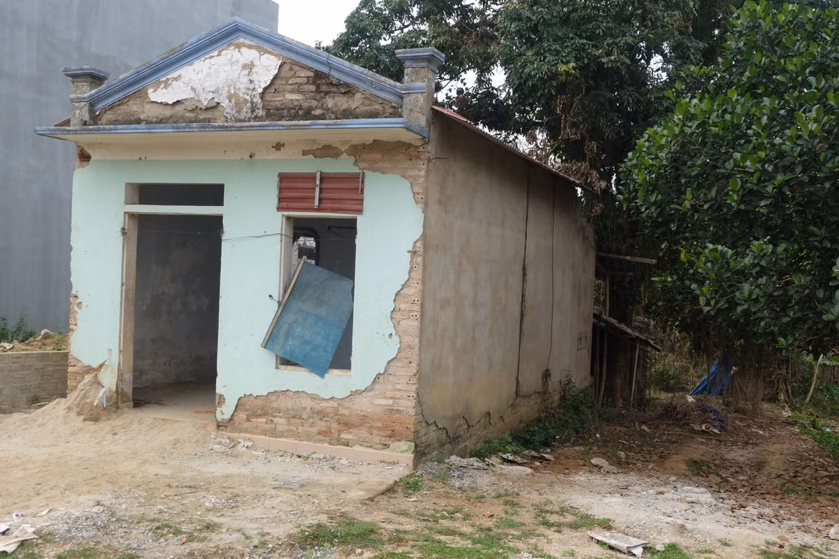 Co gai ban ga bi sat hai: Gay an xong, nghi pham con di chuc tet-Hinh-2