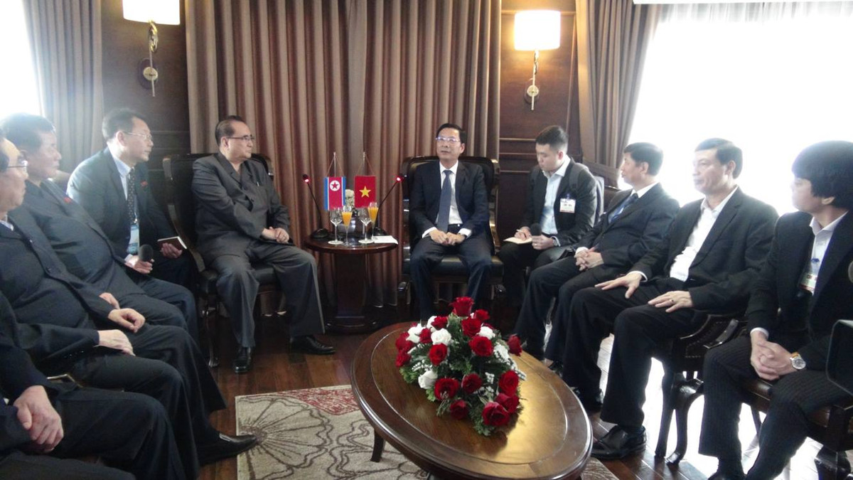 Bí thư Tinh ủy Quảng Ninh cũng nhắc lại kỷ niệm trước đó, tháng 11/1964, Chủ tịch Đảng Lao động Triều Tiên Kim Nhật Thành đã từng đến thăm vịnh Hạ Long. Quảng Ninh cũng đã từng đón Đoàn Đại biểu cấp cao, Đoàn thanh niên XHCN Kim Nhật Thành năm 2015; đón Bộ trưởng Bộ Ngoại giao Triều Tiên vào năm 2018…