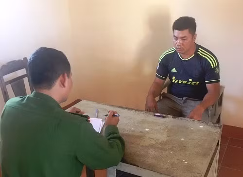 Dak Lak: Dot phao trai phep con gay thuong tich cho canh sat