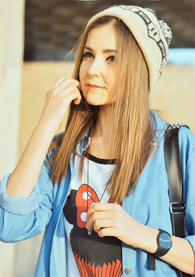 Sở hữu vẻ đẹp Tây cực cuốn hút, tuy nhiên nữ thạc sỹ này cho biết, cô yêu nét đẹp dịu dàng, trong sáng của những người con gái Việt.