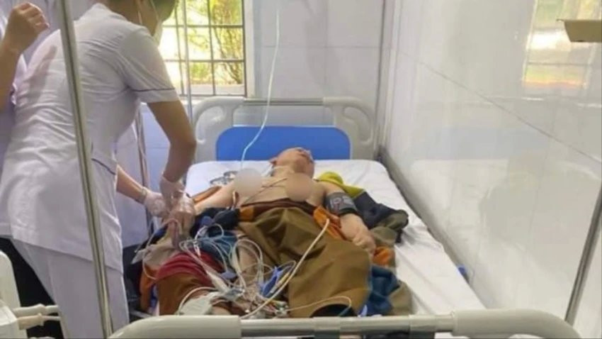 Người đàn ông đột quỵ tử vong khi đi theo ông Thích Minh Tuệ Nguoi dan ong dot quy tu vong khi di theo ong Thich Minh Tue