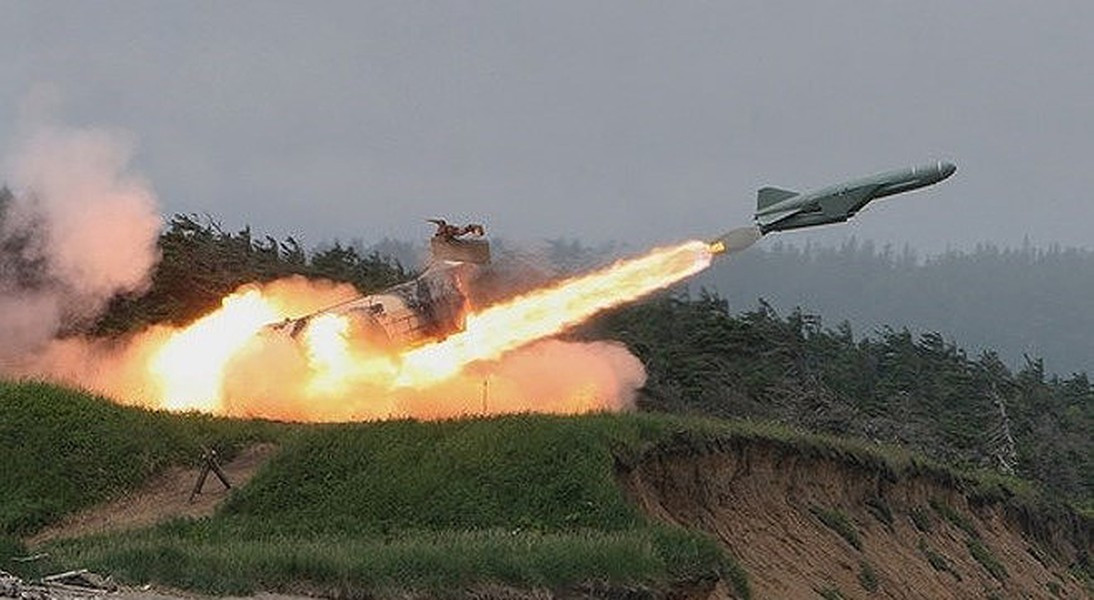 Nguyên nhân của việc này có thể là do thiếu hụt tên lửa hành trình tấn công mặt đất và tên lửa đạn đạo chuyên dụng.