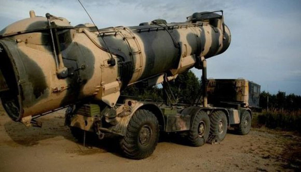 Các tổ hợp tên lửa này chủ yếu được bố trí trong lòng núi để tránh đòn tấn công phủ đầu của đối phương.