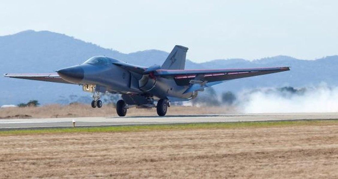 Tổng cộng đã có 66 máy bay F-111F và 18 F-111E được triển khai trong chiến tranh Iraq và đã cất cánh 5.000 lần