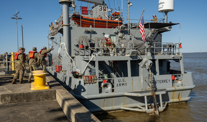 Trong một diễn biến khác, cũng trong ngày 25/4, Mỹ cùng 17 đồng minh và đối tác ra tuyên bố chung kêu gọi trao trả tự do cho các con tin đang bị bắt giữ ở Gaza. Tuyên bố chung kêu gọi phóng thích ngay lập tức toàn bộ con tin bao gồm công dân của các nước này bị Hamas giam giữ ở Gaza trong vòng hơn 200 ngày qua. Tuyên bố chung nhấn mạnh số phận của các con tin và người dân ở Gaza vốn được luật pháp quốc tế bảo vệ, là mối quan tâm của cộng đồng quốc tế.