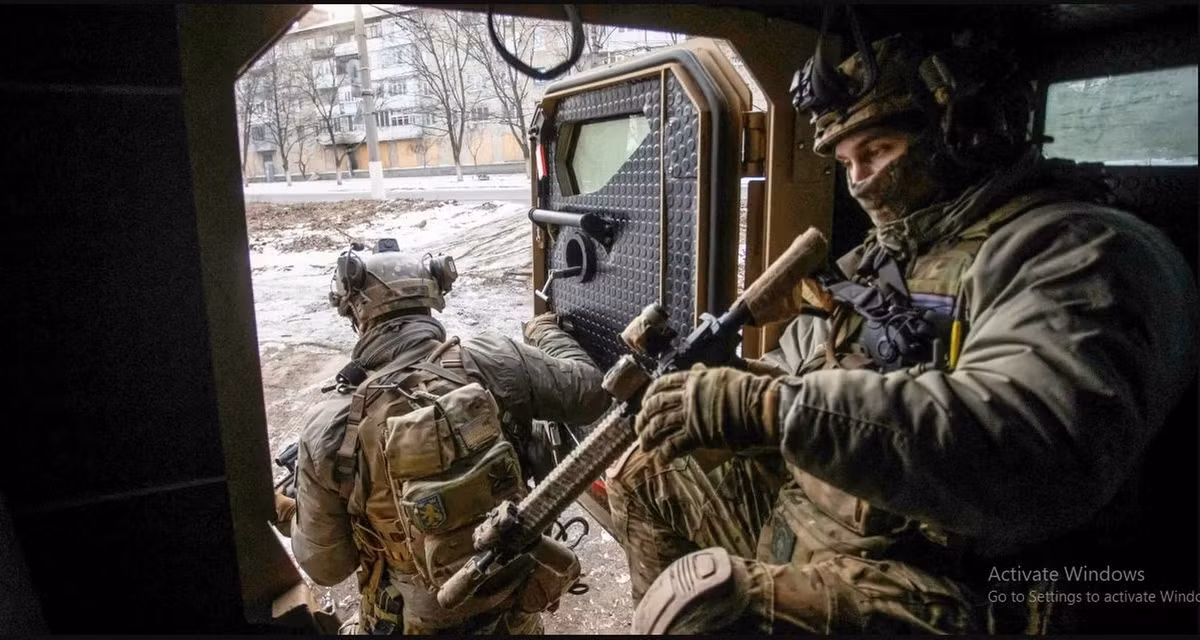 Sau khi quân đội Nga tăng cường tấn công vào Chasov Yar, họ sử dụng nhiều hỏa lực hạng nặng, đặc biệt là các loại bom, khiến Quân đội Ukraine ở tiền tuyến khiếp sợ. Đồng thời tốc độ tiến công được đẩy cao và thiệt hại về quân số ít hơn hẳn.