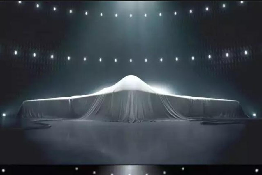 Mặc dù vậy, các quan chức Mỹ lại có ý kiến cho rằng, H-20 là một oanh tạc cơ tầm xa không phù hợp với sự phát triển, không thể sánh kịp về công nghệ với B-21 Raider của Mỹ, do đó sẽ không gây ra mối đe dọa lớn. Mỹ cho rằng H-20 thậm chí còn chưa bằng B-2 Spirit.