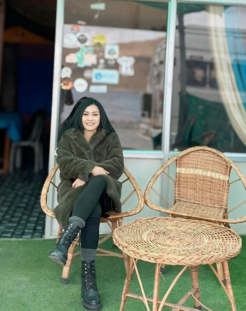 Nữ ca sĩ chia sẻ trên Vietnamnet, bạn trai tuổi Dần, cả hai giống nhau từ má lúm đồng tiền, cái mí mắt đến tính cách.