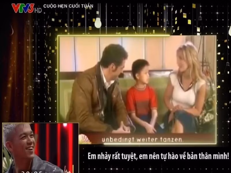 Năm 2002, nam ca sĩ biểu diễn vũ đạo trước Britney Spears. Được nữ ca sĩ khen ngợi, Trọng Hiếu càng quyết tâm trở thành nghệ sĩ chuyên nghiệp. Ảnh: Dân Trí.