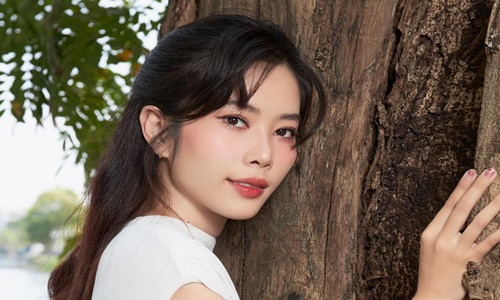 Nam Em noi loi tam biet voi fan giua on ao bi trieu tap