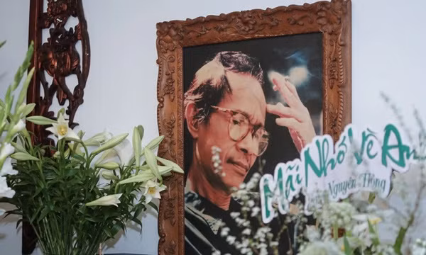 Em gai Trinh Cong Son noi gi chuyen ca si gen Z hat nhac Trinh?