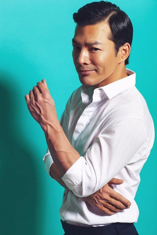 Trần Bảo Sơn hiện tại độc thân sau khi chuyện tình với mẹ của con gái thứ hai tan vỡ. Ảnh: FBNV.