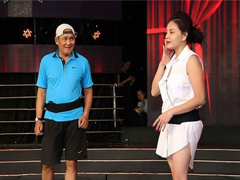 Năm 2016, nhờ Trấn Thành thuyết phục, Lê Giang và Duy Phương tạm bỏ qua những chuyện không vui trong quá khứ để hỗ trợ con gái Lê Lộc tham gia gameshow. Ảnh: Thế Giới Trẻ.