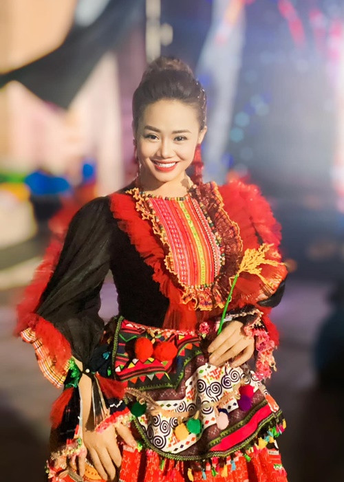 Nữ ca sĩ được đánh giá sở hữu nhan sắc xinh đẹp.