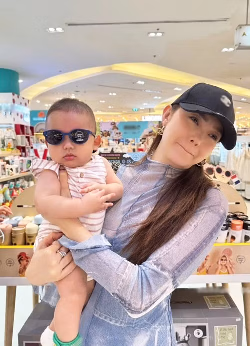 Con trai Minh Hằng chào đời vào tháng 8/2023.