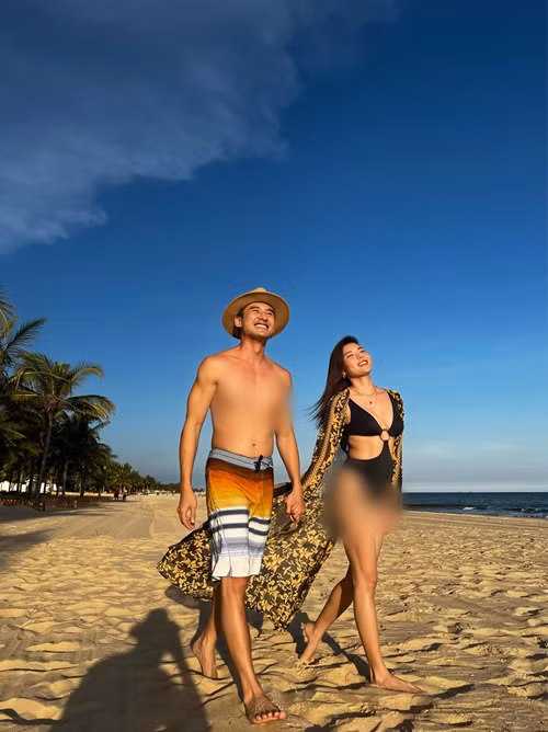 Dưới bài đăng, Thúy Diễm để lại bình luận: "Ngon". Đáp lời vợ, Lương Thế Thành viết: "Ăn đi, có khuyến mãi 1 tặng 1 nè".