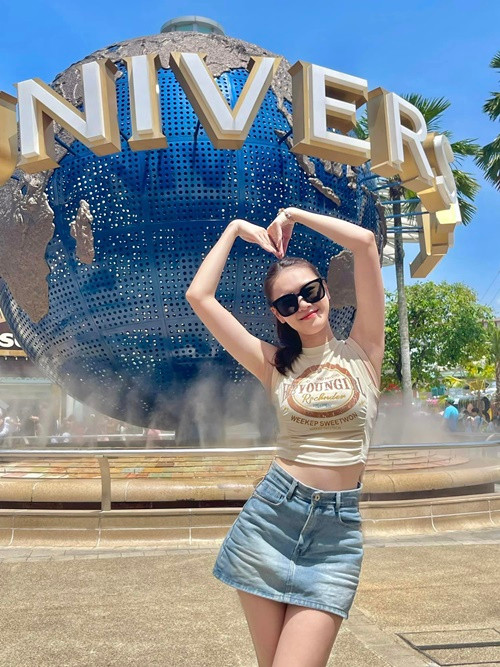 Nữ diễn viên có sở thích đi du lịch.