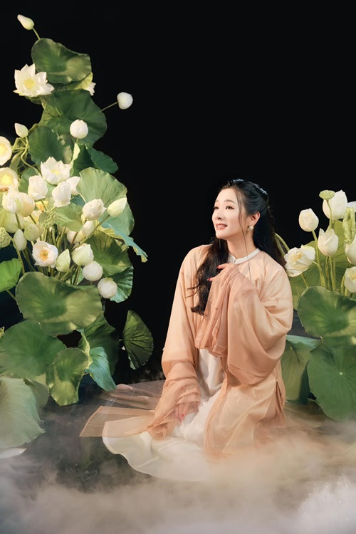 Nữ nghệ sĩ đã lấy lại thăng bằng sau 4 năm ly hôn.