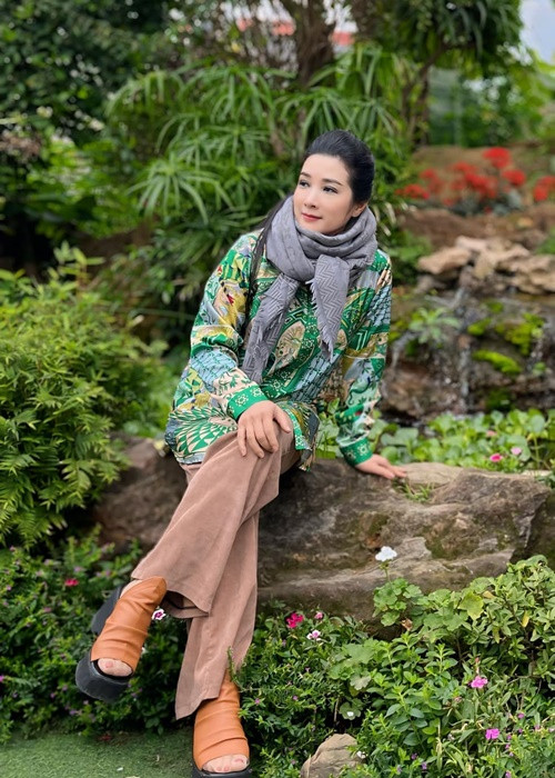 Năm 2023 trong cuộc phỏng vấn với Dân Trí, Thanh Thanh Hiền cho biết, có một số người theo đuổi nữ ca sĩ nhưng cô chưa thấy ai hợp với mình. Bà mẹ hai con đang chờ đợi người thực sự dành cho mình.