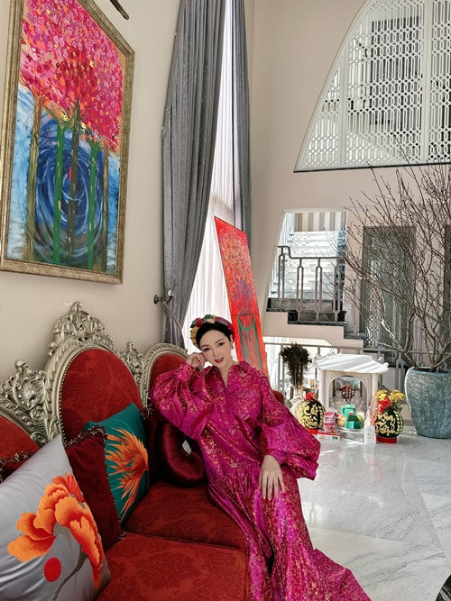 Sau COVID-19, Giáng My giảm cường độ làm việc cũng như ở Việt Nam nhiều hơn.