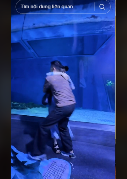 Minh Hằng hiện tại có cuộc hôn nhân hạnh phúc. Người đẹp sinh năm 1987 chia sẻ, cô rất thích tính cách yêu đời, hài hước của chồng.