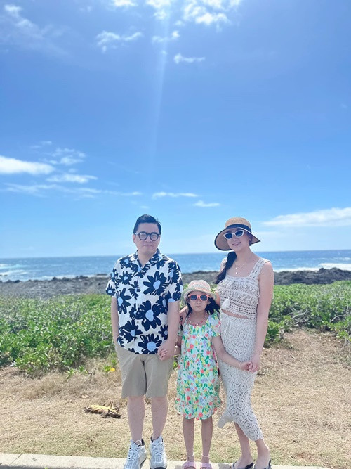 Yến Phương kinh doanh online. Cô không muốn dựa dẫm vào người chồng nổi tiếng.