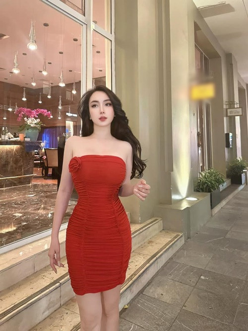 Thảo Bebe ngày càng quyến rũ, chả trách Khắc Việt mê mẩn.