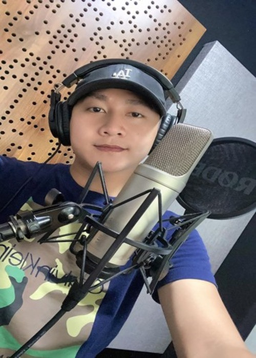 Cũng là cựu thành viên nhóm HKT, tháng 3/2022, Hồ Gia Hùng tổ chức đám cưới với Diệp Thúy An sau khi có con trai chung.