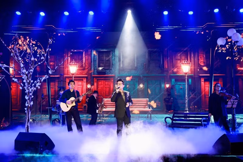 Theo Thể Thao Văn Hóa, Bằng Kiều thi đậu vào Khoa Kèn, Nhạc viện Hà Nội nhưng không tốt nghiệp. Ảnh: FBNV.