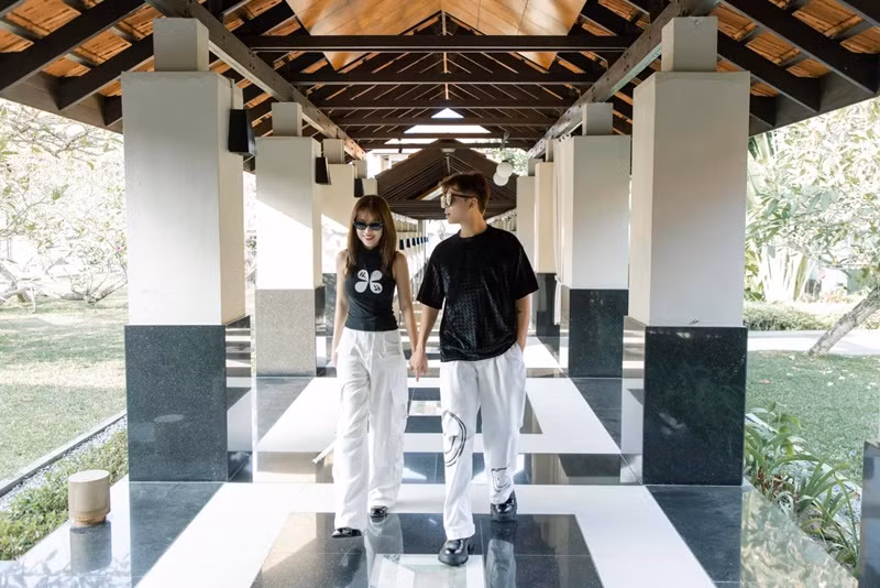 "Sao nhiều người nói em có bầu quá vậy. Mặt mộc em giống có bầu lắm hả ta? Em chưa có tin vui, khi nào có em thông báo cả nhà vui cùng em", Puka chia sẻ.