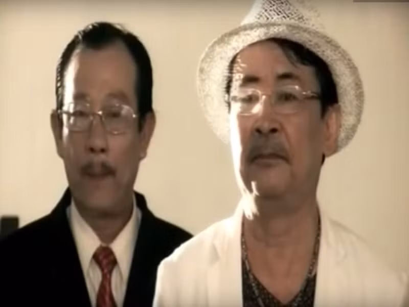 Chia sẻ trên Giáo Dục Việt Nam, nghệ sĩ Hai Nhất cho biết, ông lột tả tất cả sự xảo quyệt, gian ác và lạnh lùng của ông trùm Bảy Xoài ở đôi mắt. “Diễn viên Lan Phương, người đóng nhiều cảnh chung với tôi đã có lần phải thốt lên: “Chú ơi, sao bên ngoài chú… bình thường thế mà khi nhập vai, ánh mắt chú khiến cháu nổi da gà vì sợ” (cười)”, ông nói. Ảnh: Dân Việt.